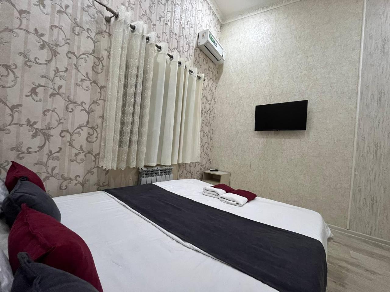 Fenix Hotel Tachkent Extérieur photo