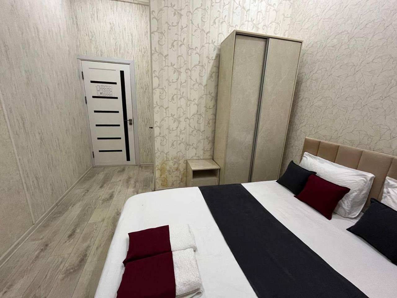 Fenix Hotel Tachkent Extérieur photo